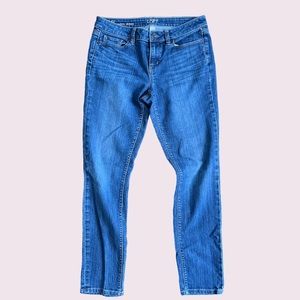 EUC LOFT Skinny Leg Jeans